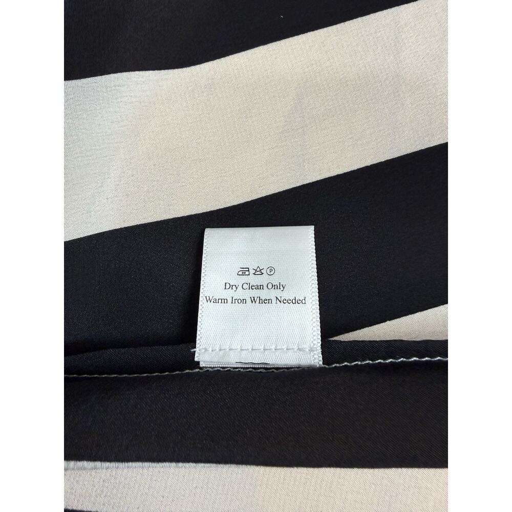 100% Silk Robe Womens Extra Small Black Ivory Striped Beetlejuice Minimalist - Picture 14 of 15